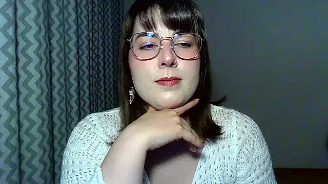 ClaraHard online show from 6, 7, 2026