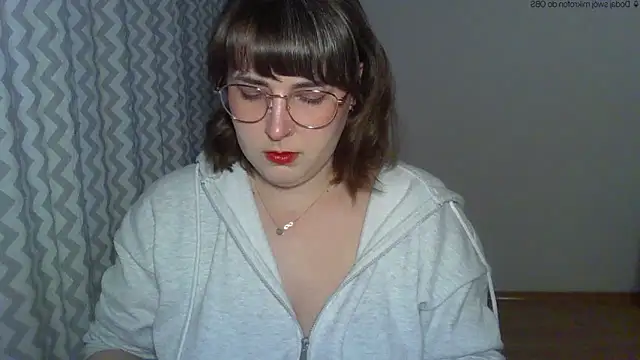 ClaraHard online show from 20, 4, 2026