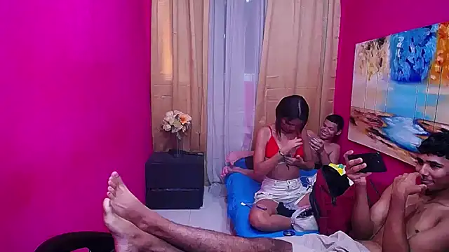 hotsex couple online show from 24, 3, 2026