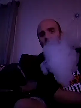 Snapshot of CirclingClass chatting on 21, 2, 2025 CirclingClass online show from 21, 2, 2025