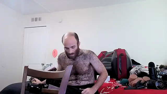 Snapshot of CirclingClass chatting on 9, 10, 2025 CirclingClass online show from 9, 10, 2025