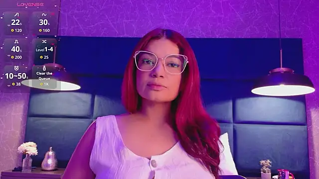 PaulaVegaa online show from 17, 5, 2026