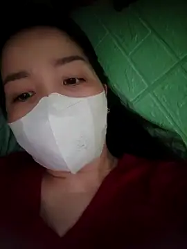 lucie mehott19 online show from 5, 3, 2026