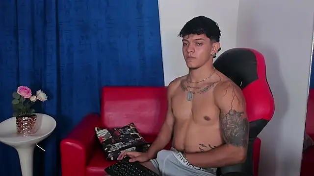 Snapshot of Noah_brown_2 chatting on 4, 3, 2026 Noah brown 2 online show from 4, 3, 2026