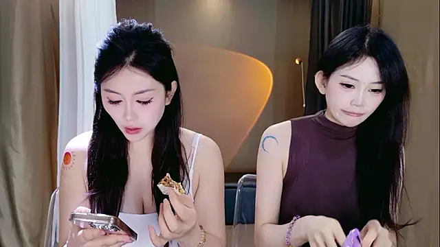 Banana-Milk69 online show from 20, 5, 2026