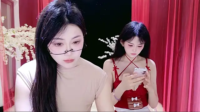 Banana-Milk69 online show from 12, 4, 2026