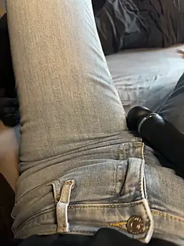 aleexii s online show from 13, 4, 2026