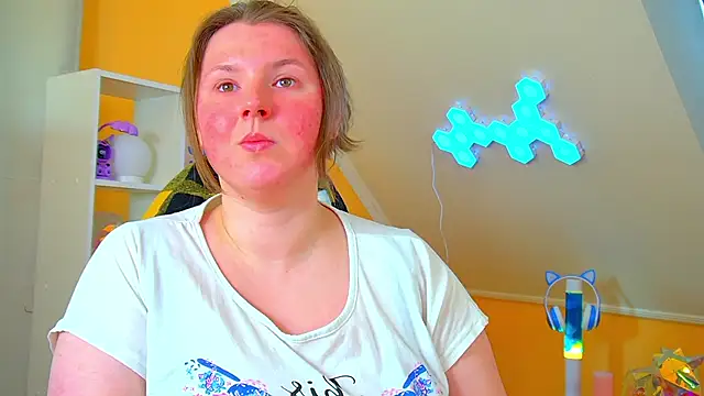MelodyMoores online show from 20, 5, 2026