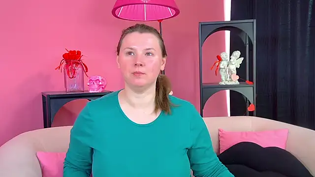 MelodyMoores online show from 11, 5, 2026