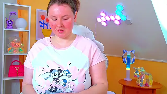 MelodyMoores online show from 22, 4, 2026