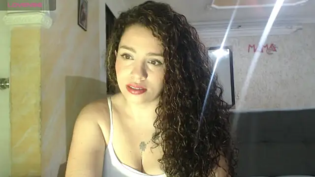 Snapshot of melany_montenegro chatting on 11, 6, 2026 melany montenegro online show from 11, 6, 2026