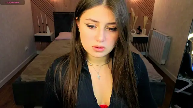 Snapshot of Crystal-Lace chatting on 3, 6, 2026 Crystal-Lace online show from 3, 6, 2026