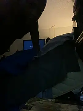 Snapshot of Thirdlegbbc11 chatting on 4, 3, 2026 Thirdlegbbc11 online show from 4, 3, 2026