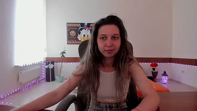 Ellina Star online show from 3, 6, 2026