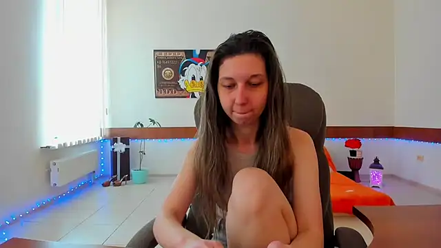 Ellina Star online show from 10, 4, 2026