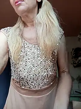 ViktoriaSexi1 online show from 17, 4, 2026