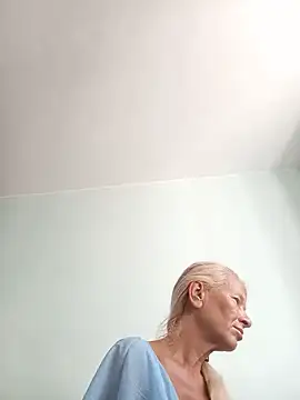 ViktoriaSexi1 online show from 1, 7, 2026