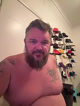 Snapshot of bigbear345k chatting on 8, 5, 2026 bigbear345k online show from 8, 5, 2026