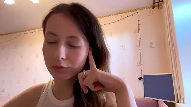 Snapshot of AlesiaGurevich chatting on 31, 7, 2026 AlesiaGurevich online show from 31, 7, 2026