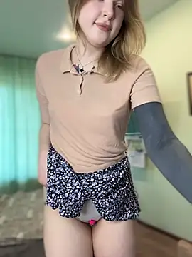  elliiss  online show from 8, 5, 2026