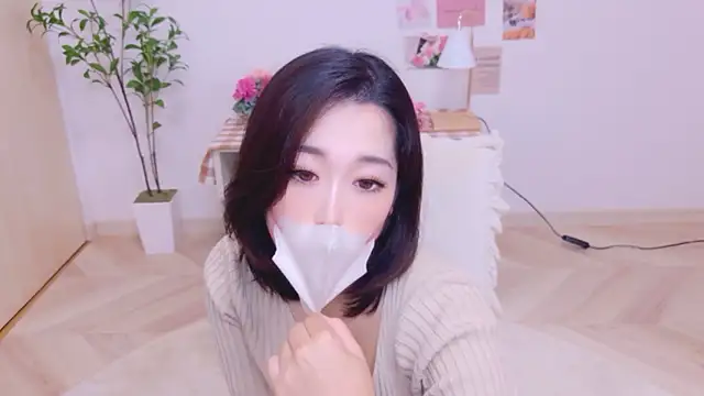 YURIKAsan  online show from 27, 5, 2026
