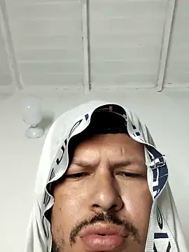 BadboyDirty1 online show from 25, 5, 2026