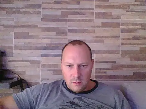 lustonfan online show from 10, 3, 2026