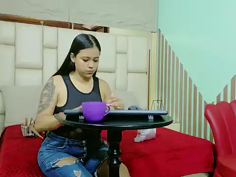 VikyANDfer online show from 31, 3, 2026