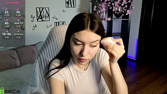 Snapshot of Sugar_Kitten12 chatting on 7, 6, 2026 Sugar Kitten12 online show from 7, 6, 2026