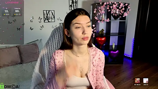 Snapshot of Sugar_Kitten12 chatting on 6, 6, 2026 Sugar Kitten12 online show from 6, 6, 2026