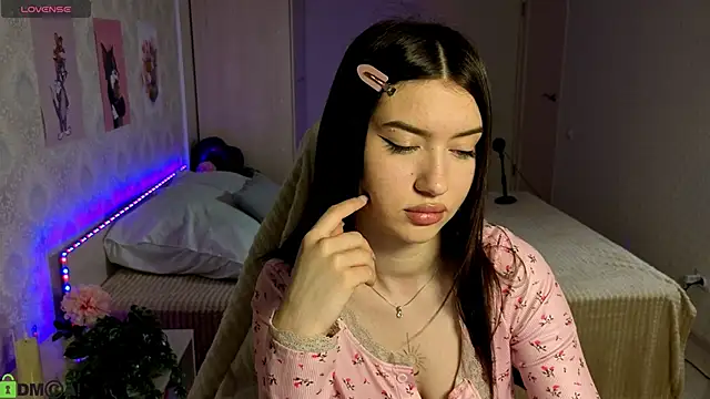 Snapshot of Sugar_Kitten12 chatting on 14, 6, 2026 Sugar Kitten12 online show from 14, 6, 2026