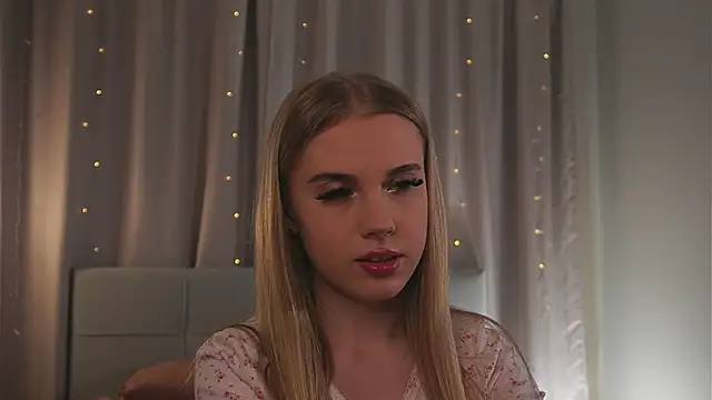 tayashy online show from 12, 5, 2026