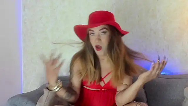 CoralSalas online show from 5, 3, 2026