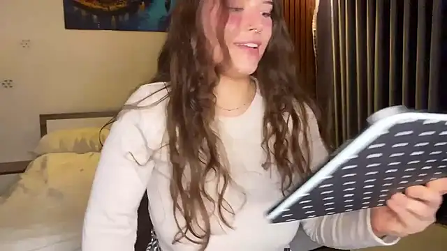 Snapshot of KristieKitty chatting on 18, 5, 2026 KristieKitty online show from 18, 5, 2026