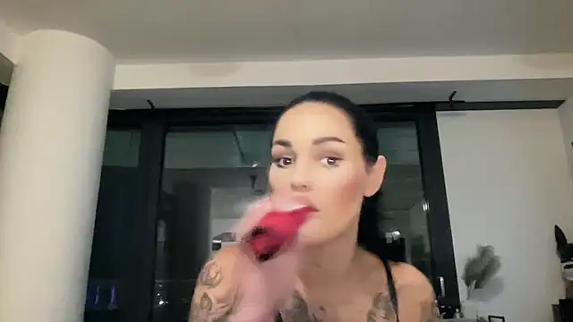 AMBER HARD online show from 19, 3, 2026