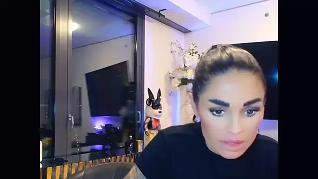 AMBER HARD online show from 26, 4, 2026