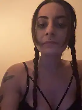 chiara-mario online show from 5, 5, 2026