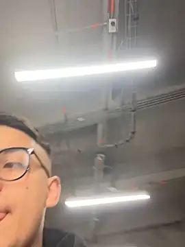 OliverTabordaa online show from 2, 4, 2026