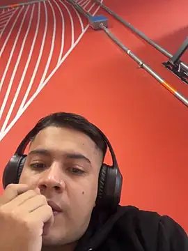 OliverTabordaa online show from 17, 4, 2026