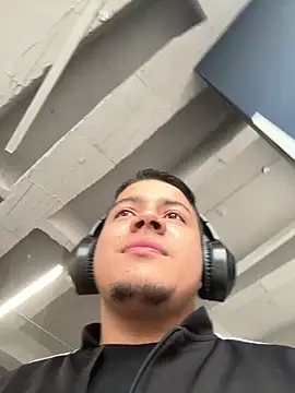 OliverTabordaa online show from 27, 3, 2026