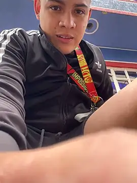 OliverTabordaa online show from 18, 4, 2026