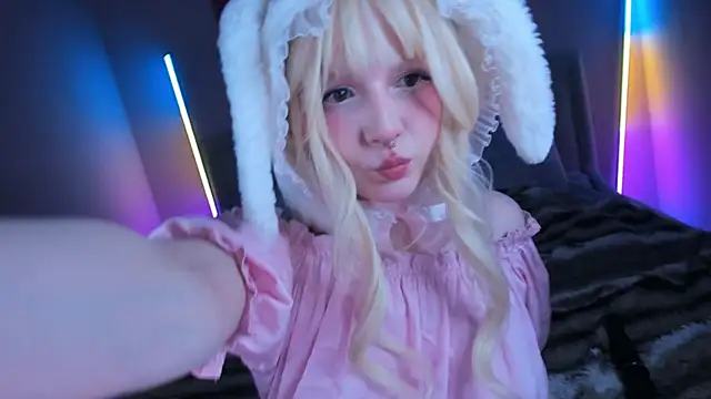 EvaforHIM online show from 4, 4, 2026