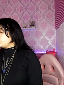 Jade rous online show from 7, 4, 2026