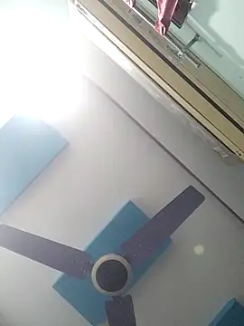 Foxboy65 online show from 4, 4, 2026