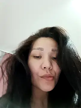 HollyXMolly online show from 3, 4, 2026