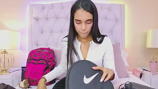 MeganRoseh online show from 4, 4, 2026