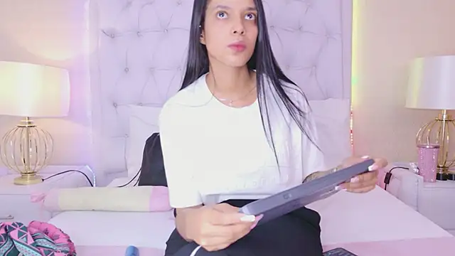 MeganRoseh online show from 23, 3, 2026