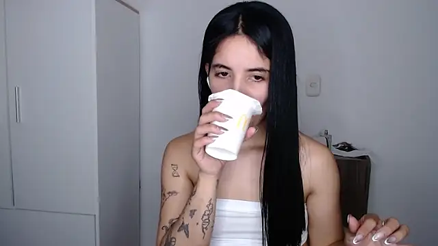 Lucy engel online show from 18, 4, 2026