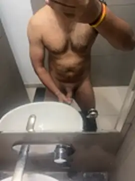 Vibrator2509 online show from 19, 4, 2026