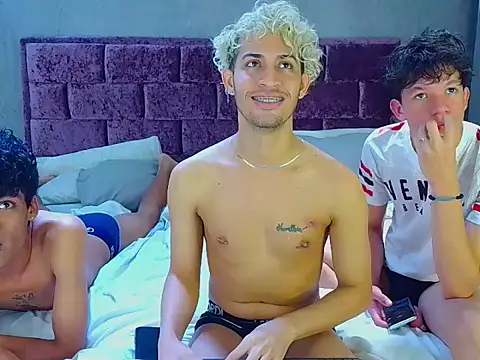 Wild Squad online show from 8, 4, 2026